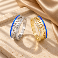 Bague en argent 925 avec motif grec, opale bleue sur un côté et bordure ornée de zircone cubique blanche