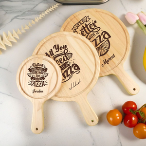 Tabla de presentación de pizza de madera tradicional, bandeja rústica hecha a mano para servir aperitivos y queso, decoración para el hogar - Product Image 5