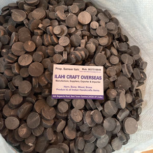 Boutons en corne de buffle en gros, noirs, tailles 16mm/19mm/21mm/23mm/26mm/29mm/31mm pour accessoires vestimentaires - Product Image 1