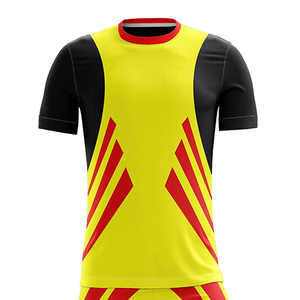 Uniforme de football confortable, durable, à motif solide, surdimensionné, nouveau style, qualité supérieure, respirant, 100 % polyester. - Product Image 3