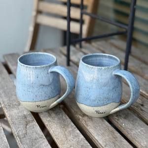 ชุดแก้วกาแฟเซรามิกสีน้ำเงินสไตล์เรียบง่าย พร้อมเคลือบลายจุด พิมพ์ลายสันติภาพ ด้ามจับถนัดมือ ใช้งานได้ทุกวัน - Product Image 2