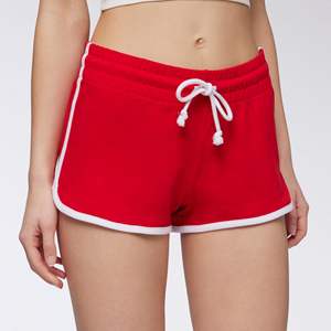 Shorts Bermuda de Mujer Transpirables de Alta Calidad con Bolsillos para Correr, Yoga, Venta al por Mayor, Nuevos Diseños, Spandex, Shorts Deportivos para Mujer - Product Image 4