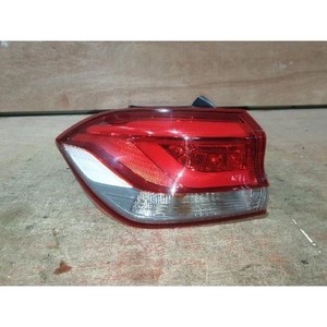 Feu arrière gauche d'occasion OEM pour Hyundai i30 2016-2020, référence 92401G3100 - Product Image 2