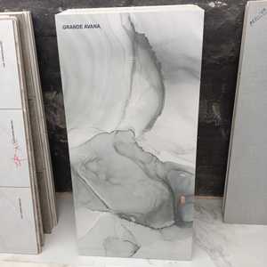 กระเบื้องพอร์ซเลนสำหรับโรงแรมวิลล่าอพาร์ทเมนต์กระเบื้องปูพื้นลายหินอ่อนขัดเงาเคลือบ600x600-800x800mm สไตล์โมเดิร์น - Product Image 3