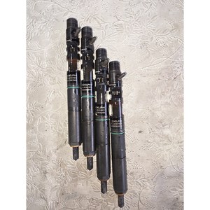 Injecteurs de carburant compatibles avec le kit d'injecteurs Common Rail Delphi pour Hyundai Kia 33800-4X400, utilisés, 4 pièces, pièces automobiles coréennes - Product Image 1
