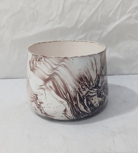 Macetero Moderno de Metal con Base y Acabado Degradado Verde, Redondo, para Interiores y Exteriores, Decorativo para Jardín y Hogar - Product Image 2