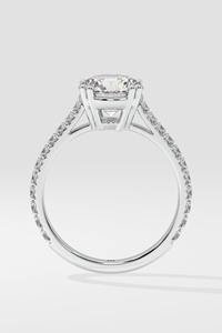 Anillo de compromiso y boda solitario redondo de 2 quilates con diamantes de laboratorio, banda de diamantes pavé de doble punta, clásico y moderno, para fiesta, de plata certificada - Product Image 5