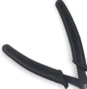 Pince coupante noire en acier inoxydable pour extensions capillaires à la kératine – Outil de coiffure pour extensions de cheveux - Product Image 5