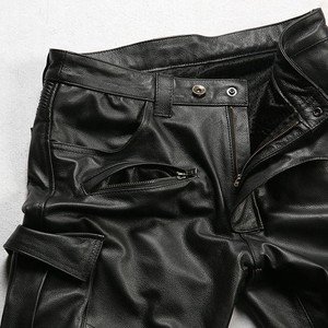กางเกงหนังแท้ทรงสลิมฟิตสำหรับผู้ชาย ขายส่ง OEM กางเกงมอเตอร์ไซค์หนังวัว กันลม แฟชั่นสตรีทแวร์ จากผู้ผลิต - Product Image 5