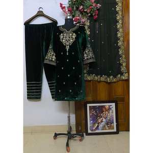 Ensemble haut et bas pour femme avec Dupatta pour fête - Product Image 1