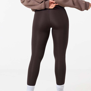 เลกกิ้งยืดเอวสูงสำหรับผู้หญิงพร้อมถุงน่องสีพื้น - Product Image 3