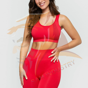Ensemble de yoga pour femmes de haute qualité avec matériau respirant et à séchage rapide, logo personnalisé, nouveau design, motif uni, ensemble de yoga pour femmes - Product Image 6