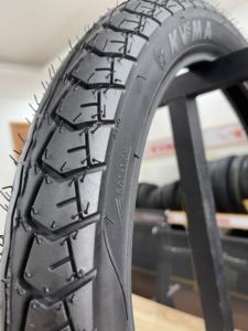 Pneu de moto avant K105F Premium 17 pouces – Type à chambre à air durable pour les trajets quotidiens et les longues distances - Product Image 3