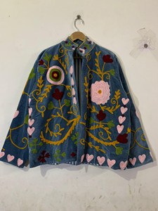 Chaqueta de terciopelo Suzani bohemia de lujo hecha a mano con bordado floral de corazón, estilo étnico vintage, ropa de abrigo de primavera. - Product Image 3