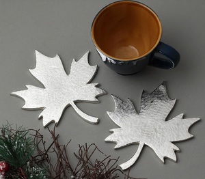 Posavasos Navideño con Forma de Hoja - Product Image 1