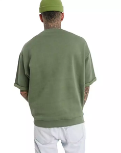 เสื้อยืดโอเวอร์ไซส์แฟชั่นผู้ชาย - ผ้าฝ้าย 100% ระบายอากาศได้ดี ทนทาน เหมาะสำหรับสวมใส่ลำลอง สตรีทแวร์ และชุดกีฬาฤดูร้อน - Product Image 2