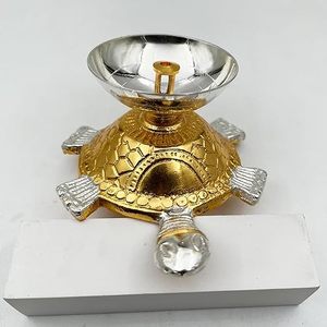Lámpara de aceite Akhand Diya de latón con chimenea de vidrio, base decorativa de tortuga, lámpara Jyot tradicional - Product Image 4