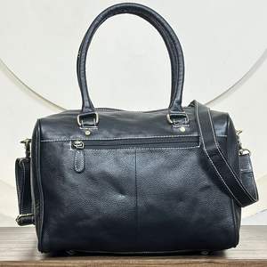 Nuevo Bolso de Hombro/Bandolera de Cuero Vacuno con Diseño a Cuadros Rojos y Negros 2026, con Detalles en Piel con Pelo, para Mujer - Product Image 6