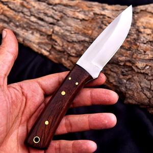 Couteau de chasse et de camping à lame fixe en acier inoxydable, manche en bois de rose, lame pleine longueur, bord biseauté, personnalisable OEM/ODM, avec étui en cuir - Product Image 3