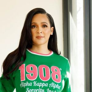 เสื้อสเวตเชิ้ตสีเขียวลายทาง ปี 1908 ผ้าเชนิลล์ คอกลม แขนยาว เนื้อผ้านุ่ม แฟชั่นลำลองสำหรับผู้หญิง เสื้อผ้าสำหรับชมรม - Product Image 4