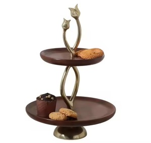 Support à gâteau moderne en marbre blanc à 2 niveaux avec anneau en laiton, présentoir à dessert rond sur piédestal, vaisselle de fête - Product Image 3