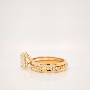 Anillo de Compromiso con Diamante Cultivado en Laboratorio de Corte Ovalado de 2.90 Ct, Halo Oculto, Certificado IGI, Oro Blanco de 14k, Aniversario de Lujo para Mujer - Product Image 2