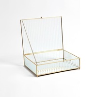 Boîte à bijoux moderne en métal doré antique et verre, de haute qualité, avec couvercle, organisateur de rangement, vitrine rectangulaire pour bagues et colliers