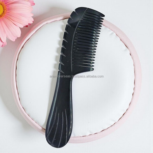 Peine para el Cabello con Forma Natural, Hecho a Mano, Ecológico, con Temática Animal, Material Orgánico - Arte y Coleccionable - Product Image 4