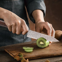 Premium handgemaakte koperen damast schilmes met compact houten handvat voor het schillen van fruit en groenten en voor keukenbereiding