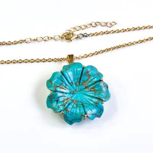 Colgante de flor de turquesa de cobre AAA tallado a mano, collar de flor de cristal para mujer, colgante de piedra preciosa para fabricación de joyas al por mayor - Product Image 6