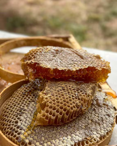 รวงผึ้งเวียดนามแท้ 100% – ผลิตภัณฑ์ดิบคุณภาพสูง – สะอาดและเป็นธรรมชาติ - Product Image 4