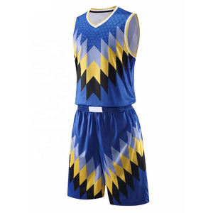 Tenues de basketball Fast Break fabriquées en tissu polyester durable, panneaux latéraux respirants, système de filtration de l'humidité - Product Image 6