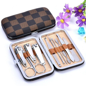 Kit de coupe-ongles au design minimaliste, ensemble professionnel de manucure et pédicure en acier inoxydable, outils de soin de qualité supérieure - Product Image 1