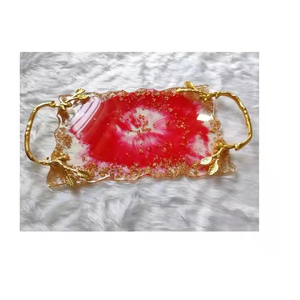 Bandeja de Servicio de Resina Hecha a Mano para Decoración de Mesa, Diseño Floral de Alta Calidad, Resina Epoxi Blanca, Asa Dorada Mate Personalizable - Product Image 1