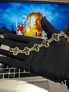 Pulsera de Plata 925 con Moissanita, Cadena de Eslabones de Trébol, Corte Brillante Redondo, Engaste de Garra, Joyería para Regalo o Fiesta - Product Image 4