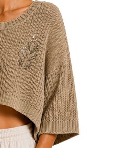 Pull court tricoté oversize kaki pour femme, coupe ample, manches courtes, léger et respirant, idéal pour l'été, style décontracté et tendance - Product Image 4