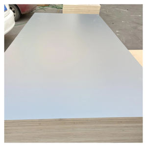 Panneaux et planches en contreplaqué haute densité, multicouches, pour la construction industrielle et résidentielle - Product Image 2