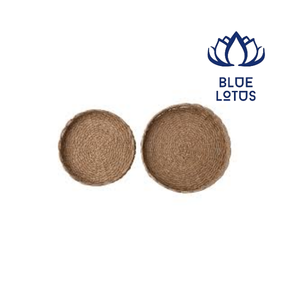 BEST SELLER BLUE LOTUS FARM Plateau de service moderne de luxe en jonc de mer naturel, tressé à la main, écologique, pour la table extérieure - Product Image 1