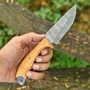 Couteaux à lame fixe de haute qualité en acier Damas, couteaux de randonnée, de chasse, de survie en plein air avec étui en cuir - Product Image 2