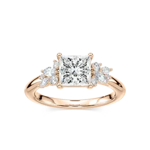 Anillo de compromiso con diamante de un quilate con corte princesa y piedra lateral en forma de trébol, elegante y clásico, joyería para mujer, artesanía fina y atemporal. - Product Image 1