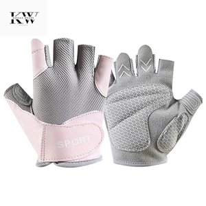 Women gym Gloves with Excellent Grip Lightweight Gym Gloves for Weightlifting Cycling Exercise Training Fitness Rowing Unisex - Product Image 5