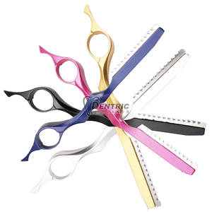 Navaja de Afeitar Profesional Ligera de Acero al Carbono con Hoja de un Solo Filo, Mango para Diestros, Reutilizable - Product Image 6