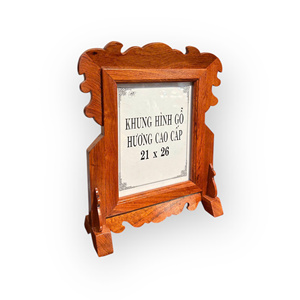 The picture <b>frame</b> is made of fragrant wood, with a simple design and dimensions of 21x26 cm. - Product Image 2