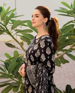 Traje de vestir para damas pakistaníes de la marca WS Int - Product Image 4