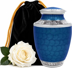 Urne funéraire en métal bleu pour cendres humaines adultes avec bande décorative dorée, grande urne élégante de style européen et sac en velours offert - Product Image 2