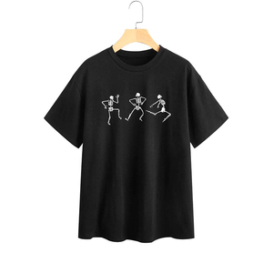 เสื้อยืดแขนสั้นสีดำสำหรับผู้ชาย พิมพ์ลายโครงกระดูกเต้นรำ คอกลม ทรงปกติ ผ้าคอตตอนเจอร์ซีย์ ลายการ์ตูน - Product Image 1