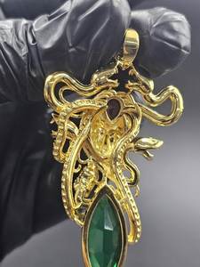 Pendentif Dragon Décoratif Hip Hop en Argent 925 Plaqué Or, Bijou de Mode, Pendentif de Luxe en Moissanite VVS, Pendentif Personnalisé - Product Image 3