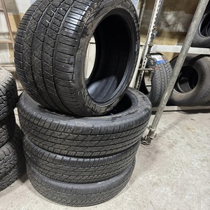 Pneu radial d'occasion de haute qualité 225 45R18 conçu pour les voitures compactes sportives, offrant une excellente adhérence sur route, une excellente performance sur route sèche et une conduite fluide. - Product Image 2