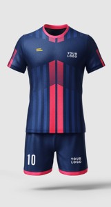 Maillots de football vintage de haute qualité 2026 pour enfants, uniformes de sport rouge et bleu, fabriqués par Uniswift - Product Image 3