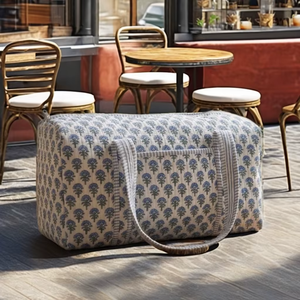 Sac de voyage matelassé en coton multifonctionnel, compagnon de voyage élégant pour la salle de sport, le yoga et les vacances - Product Image 3